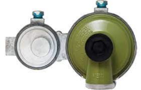 MEC CMPCT 2-STAGE REG - 1/4" FNPT x 3/8" FNPT – 90° VENT - 225,000 BTU